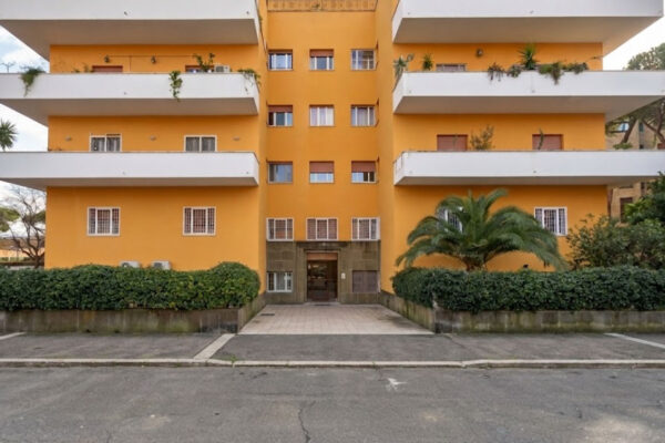 Foto del building della zona Stazione Termini