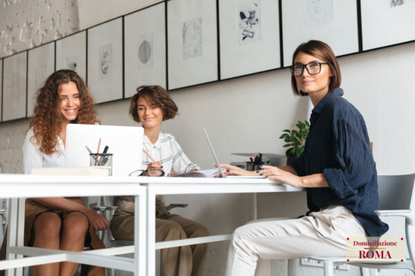 Foto di persone che sono al lavoro in uno dei nostri coworking di Roma